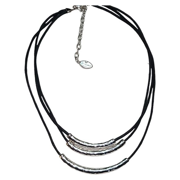 Vintage St Thomas Signed Black Leather Silver Tone Metal Necklace 16"-18" - Picture 6 of 6